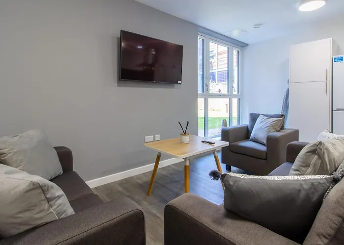 Exquisite Ensuites At The Croft Derby