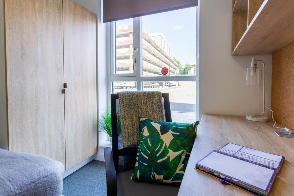 Exquisite Ensuites At The Croft Apartment
